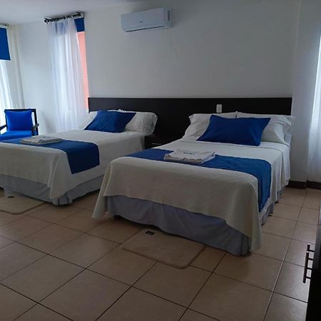 Hotel Yurak Archidona ภายนอก รูปภาพ