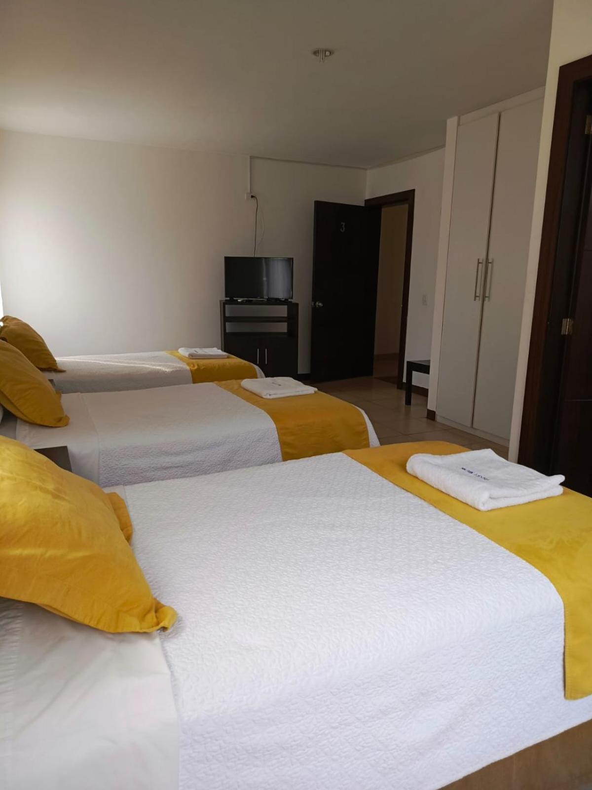 Hotel Yurak Archidona ภายนอก รูปภาพ