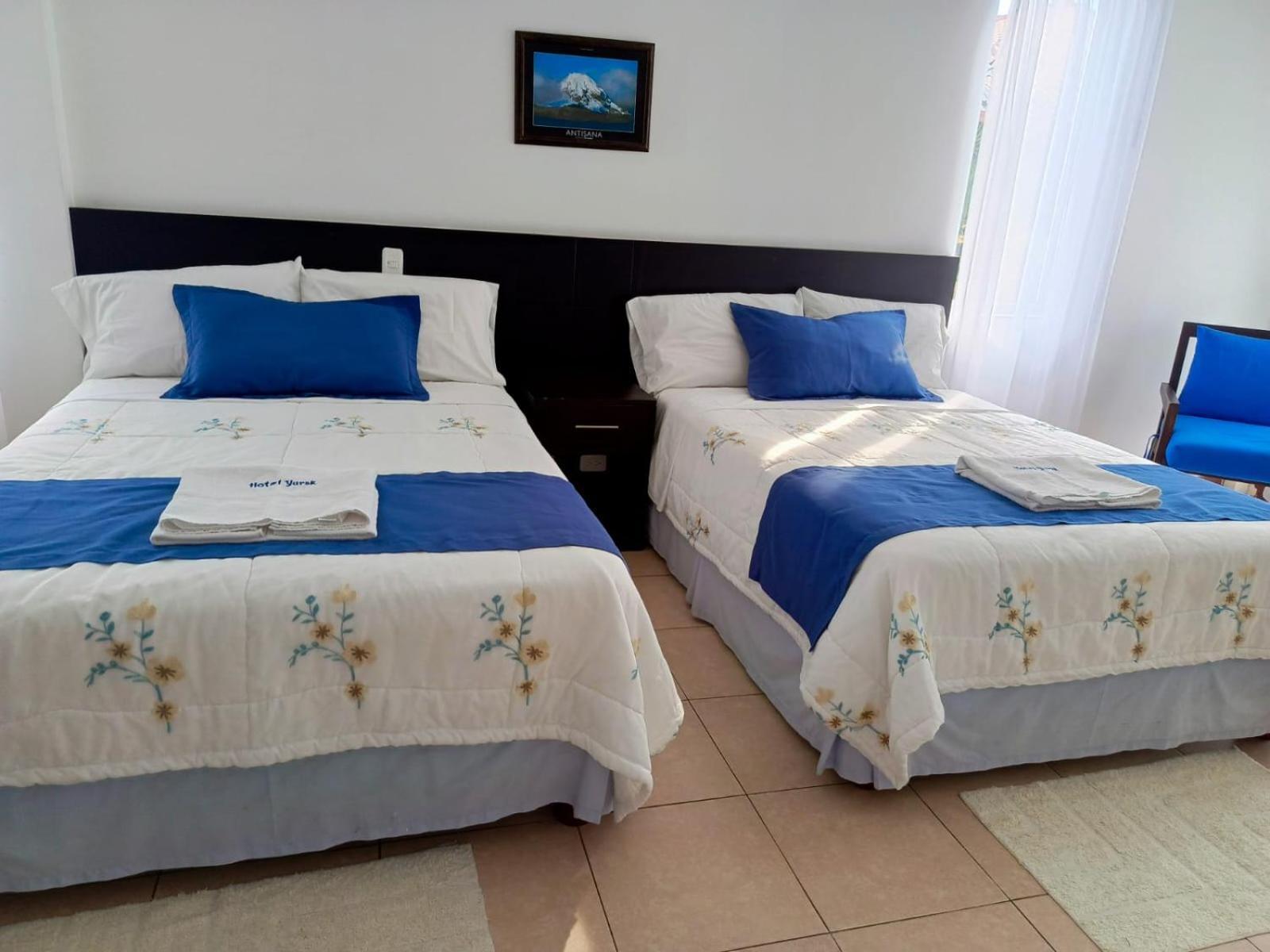 Hotel Yurak Archidona ภายนอก รูปภาพ